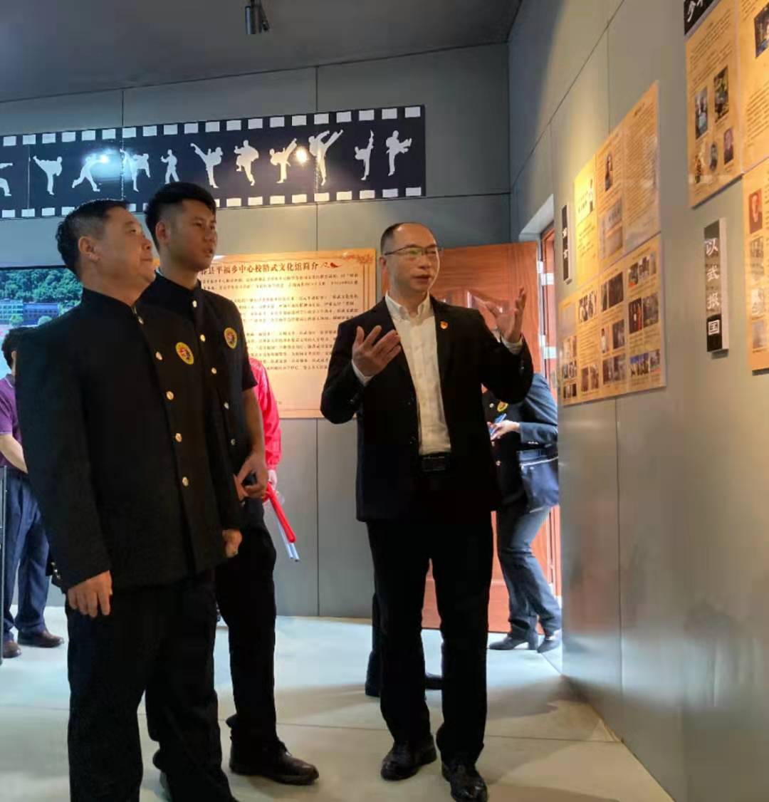 洪仁，洪仁玕被称为什么王