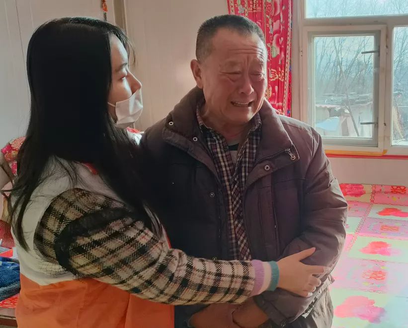 蓉花山镇，蓉花山镇政府电话