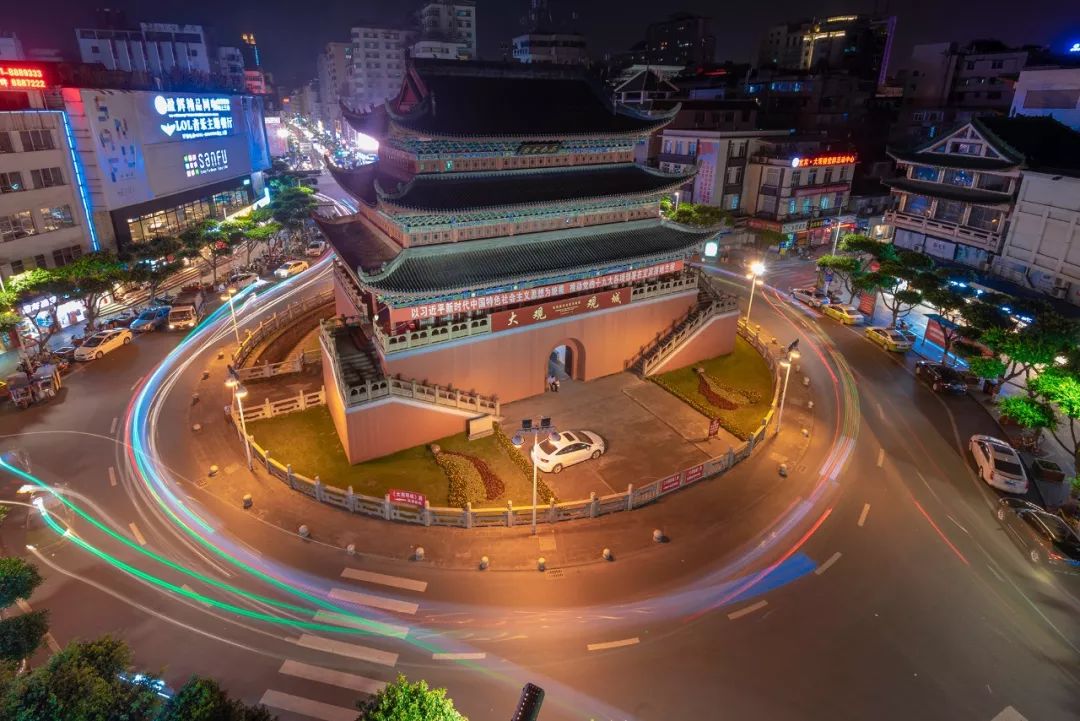 宜宾在哪，宜宾在哪里哪个省份哪个市